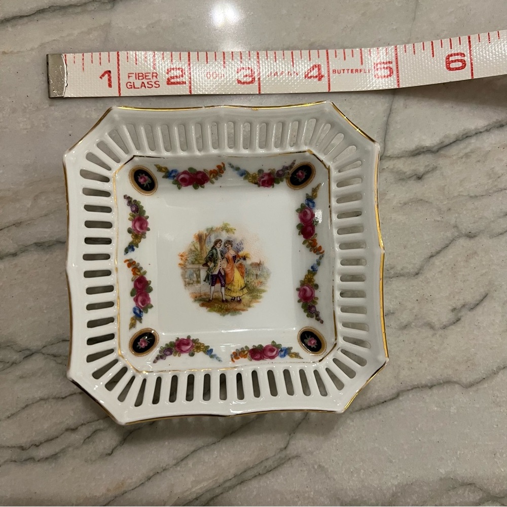 Vintage Trinket Dish - Picture 7 of 7